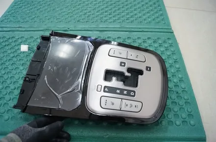 대구 제네시스 BH B필러 부분랩핑(블랙 유광) 및 실내 부분랩핑 시공/ 카앤맨 / 대구 북구 검단동