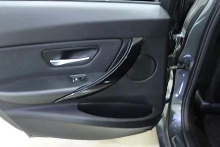 대구 bmw 3시리즈 (F30) 매트 매트릭스 실내랩핑 / 카앤맨 / 대구 북구 검단동