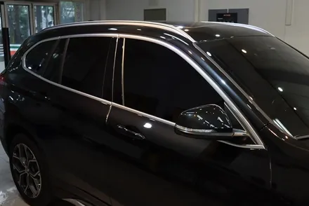 bmw x1(f48) 크롬죽이기 / 그릴 / 윈도 몰딩 / 스키드 플레이트 / 디퓨저 / 사이드스커트 / 루프랙 블랙 유광 랩핑 / 대구 카앤맨 / 대구 북구 검단동