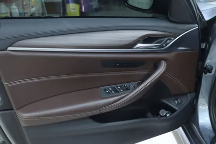 대구 실내랩핑 시공 / bmw g30 블랙 카본 / 카앤맨 / 대구 북구 검단동
