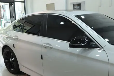 자동차 크롬백화 랩핑지로 크롬딜리트 작업으로 해결해 보자 BMW F10 / 대구 북구 검단동