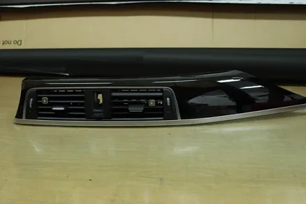 대구 bmw 3시리즈 (F30) 매트 매트릭스 실내랩핑 / 카앤맨 / 대구 북구 검단동