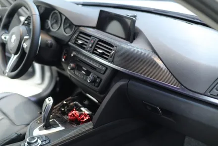 자동차 실내랩핑 / BMW F30 / 블랙 카본 시공 / 대구 카앤맨 / 대구 북구 검단동