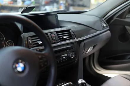 BMW 3시리즈 / F30 블랙 카본 실내랩핑 시공 / 대구 카앤맨 / 대구 북구 검단동