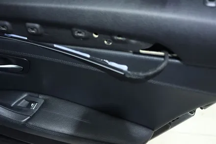 BMW 5시리즈 / F10 실내랩핑 매트릭스 블랙 시공 / 대구 카앤맨 / 대구 북구 검단동