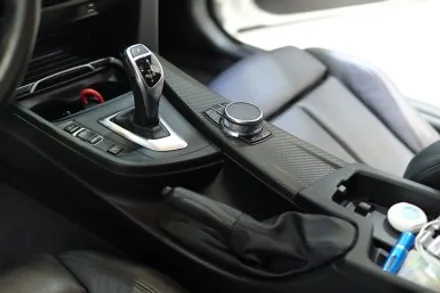 BMW F32 / 4시리즈 실내랩핑 / 블랙 카본 시공 / 대구 카앤맨 / 대구 북구 검단동