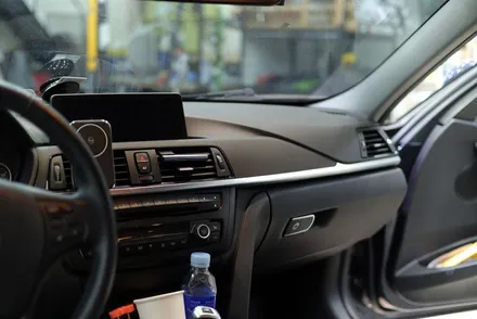 자동차 실내랩핑 / BMW F30 3시리즈 / 매트릭스 블랙 시공 / 대구 카앤맨 / 대구 북구 검단동