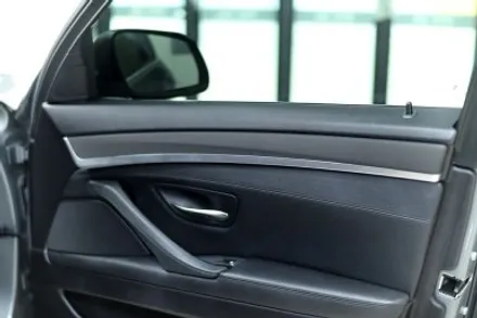 BMW 5시리즈 / F10 실내랩핑 매트릭스 블랙 시공 / 대구 카앤맨 / 대구 북구 검단동