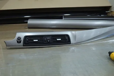 자동차 실내랩핑 / BMW F10 티타늄 블랙 브러시 시공 / 대구 카앤맨 / 대구 북구 검단동