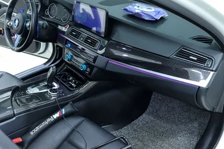 대구 실내랩핑 bmw f10 4d 리얼카본 / 카앤맨 / 대구 북구 검단동
