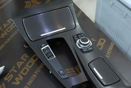 BMW F10 / 5시리즈 실내랩핑 (블랙 브러시) 시공 / 대구 카앤맨 / 대구 북구 검단동