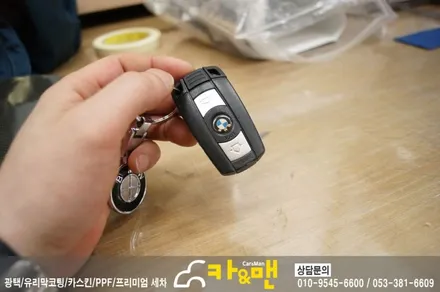 대구 bmw 328i(E93) 컨버터블 실내 부분 랩핑(블랙 브러쉬) 시공/카앤맨 / 대구 북구 검단동
