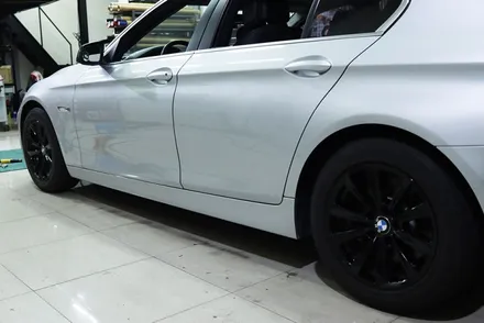 bmw f10 실내랩핑 / 사이드 데칼 시공 / 대구 카앤맨 / 대구 북구 검단동