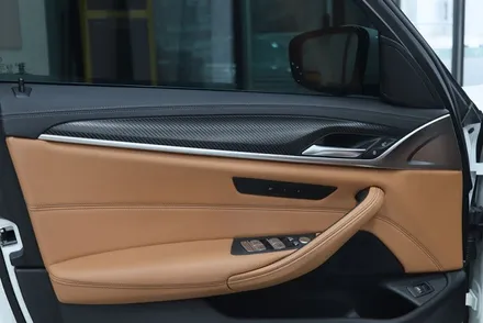 bmw g30 실내랩핑 / 3M 블랙 카본 시공 / 대구 카앤맨 / 대구 북구 검단동