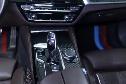 대구 bmw g30 / 실내랩핑 4d 리얼 카본 / 카앤맨 / 대구 북구 검단동