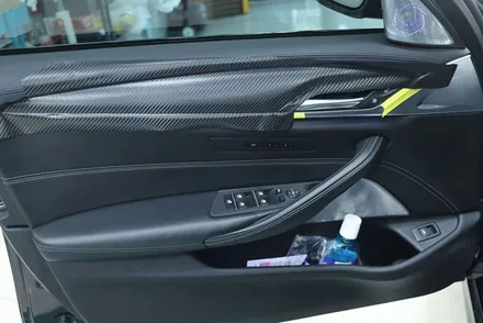 bmw 실내랩핑 / g30 530i / 블랙 카본 / 대구 카앤맨 / 대구 북구 검단동
