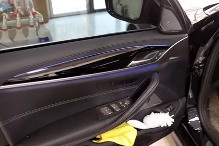 bmw g30 실내랩핑 (블랙 카본) 시공 대구 / 카앤맨 / 대구 북구 검단동