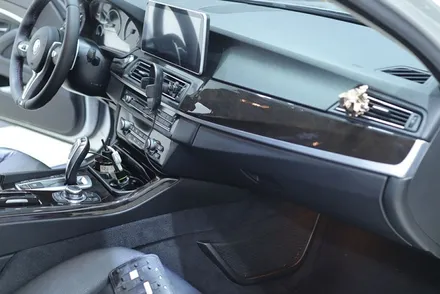 bmw f10 실내랩핑 / 3d 카본/ 티타늄 브러시 조합 / 대구 카앤맨 / 대구 북구 검단동