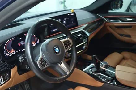 BMW 5시리즈 실내랩핑 / g30 바디 / 4d 카본 시공 / 대구 카앤맨 / 대구 북구 검단동