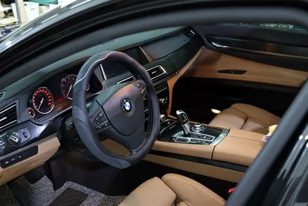 bmw 7시리즈 (F02) 실내랩핑 (블랙 브러쉬) 시공 대구 / 카앤맨 / 대구 북구 검단동