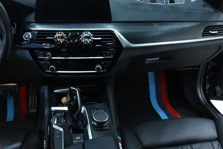 bmw 실내랩핑 / g30 530i / 블랙 카본 / 대구 카앤맨 / 대구 북구 검단동