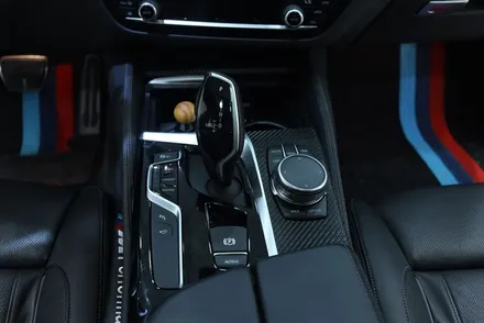 bmw 실내랩핑 / g30 530i / 블랙 카본 / 대구 카앤맨 / 대구 북구 검단동