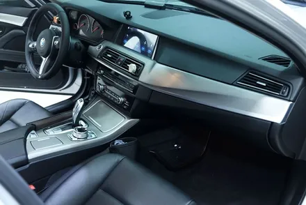 BMW F10 실내랩핑 시공 / 티타늄 브러시 / 대구 카앤맨 / 대구 북구 검단동
