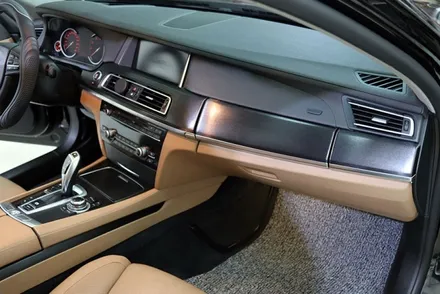 bmw 7시리즈 (F02) 실내랩핑 (블랙 브러쉬) 시공 대구 / 카앤맨 / 대구 북구 검단동