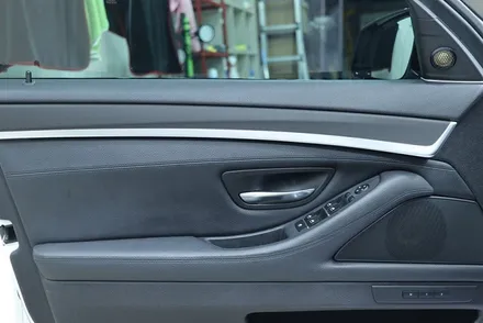 bmw f10 알루미늄 트림 실내랩핑 / 매트릭스 블랙 / 대구 카앤맨 / 대구 북구 검단동