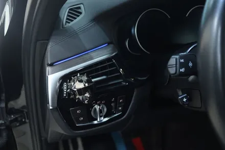 bmw 실내랩핑 / g30 530i / 블랙 카본 / 대구 카앤맨 / 대구 북구 검단동