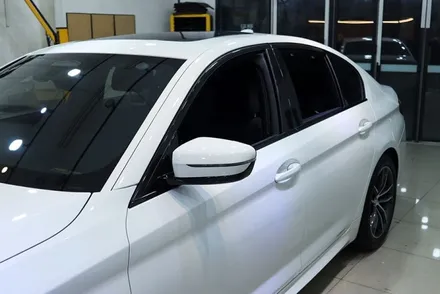 BMW  크롬죽이기 / G30 윈도 몰딩 랩핑 / 대구 카앤맨 / 대구 북구 검단동