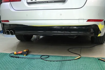 BMW F10 디퓨저 / 사이드미러 부분 포인트 랩핑 시공 / 대구 카앤맨 / 대구 북구 검단동