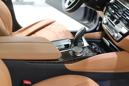 BMW 5시리즈 / G30 실내랩핑 (매트 매트릭스 블랙) 시공 / 대구 카앤맨 / 대구 북구 검단동