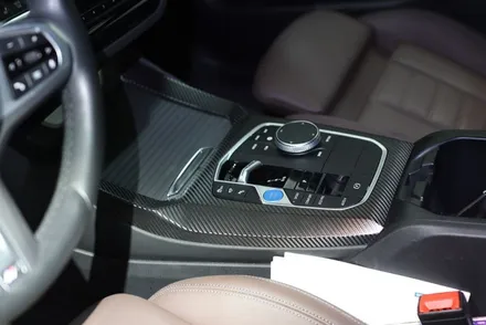 BMW ix3 / 아우디 q5 하이그로시 기어패널 카본 랩핑 시공 / 대구 카앤맨 / 대구 북구 검단동