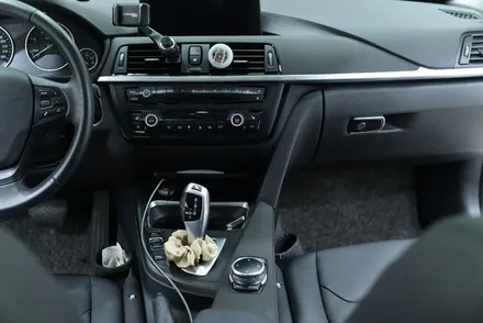 대구 실내랩핑 bmw f30 / 3시리즈 우드 트림 실내랩핑 / 매트릭스 블랙 / 카앤맨 / 대구 북구 검단동