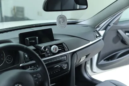 대구 실내랩핑 bmw f30 / 3시리즈 우드 트림 실내랩핑 / 매트릭스 블랙 / 카앤맨 / 대구 북구 검단동