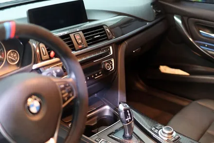 bmw 3시리즈 (F30) 자동차 실내 랩핑 (리얼 카본) 대구 / 카앤맨 / 대구 북구 검단동