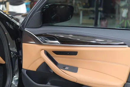 BMW 5시리즈 / G30 실내랩핑 (매트 매트릭스 블랙) 시공 / 대구 카앤맨 / 대구 북구 검단동