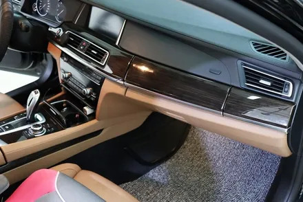 bmw 7시리즈 (F02) 실내랩핑 (블랙 브러쉬) 시공 대구 / 카앤맨 / 대구 북구 검단동