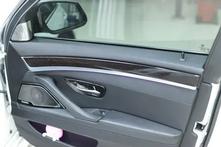 대구 실내랩핑 bmw f10 4d 리얼카본 / 카앤맨 / 대구 북구 검단동