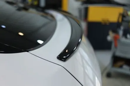 BMW X6 (G06) 리어 스포일러 / 머플러 팁 부분 랩핑 시공 / 대구 카앤맨 / 대구 북구 검단동