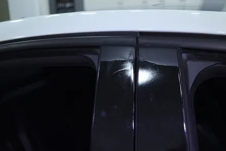 쉐보레 크루즈 루프스킨 / 윈도 몰딩 크롬 죽이기 / 도어캐치 랩핑 시공 / 대구 카앤맨 / 대구 북구 검단동