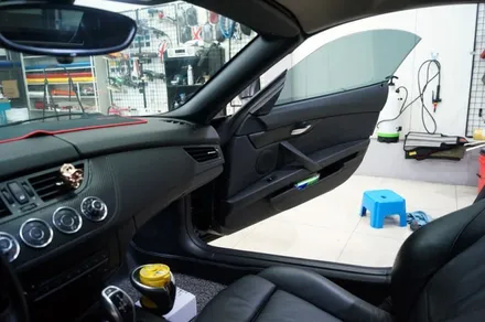 대구 자동차 실내랩핑 bmw z4 블랙 카본 시공 카앤맨 / 대구 북구 검단동