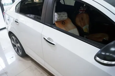 대구 아베오 윈도우 크롬몰딩 부분랩핑 블랙 유광 카앤맨 / 대구 북구 검단동