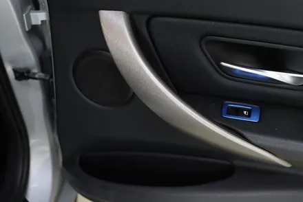 bmw 3시리즈 (F30) 자동차 실내 랩핑 (리얼 카본) 대구 / 카앤맨 / 대구 북구 검단동