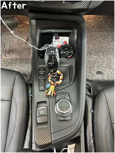 BMW X1 실내랩핑으로 하이그로시 기스 커버업! X1(F48) 카본랩핑 / 서울 동작구