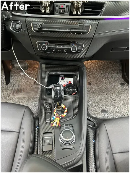 BMW X1 실내랩핑으로 하이그로시 기스 커버업! X1(F48) 카본랩핑 / 서울 동작구