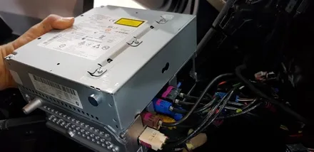 [분당벤츠전문점] 벤츠 GLC X253 GLC220d M2C200플러스 국산 고해상도 12.3인치모니터 교체 순정 오디오 AUX생성코딩 휴대용무선 WiFi기기설치(통신비무료) / 성남 분당구 정자동