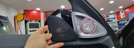 [분당벤츠전문점] 벤츠 S클래스 W223 S580 2022년식 부메스터 4D 전동트위터 교체 독립적으로 사용하는 미디어장치(주행중 유튜브 넷플릭스 등등 시청됨) 휴대용 WiFi장치 / 성남 분당구 정자동