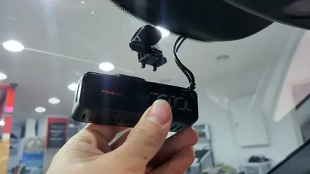 벤츠전문 카알터 W212 E220 타업체 작업된 중국산 안드로이드 후방카메라고장 교체 블랙박스 보조배터리 공임시공 흡음 차량하부매립 / 성남 분당구 정자동